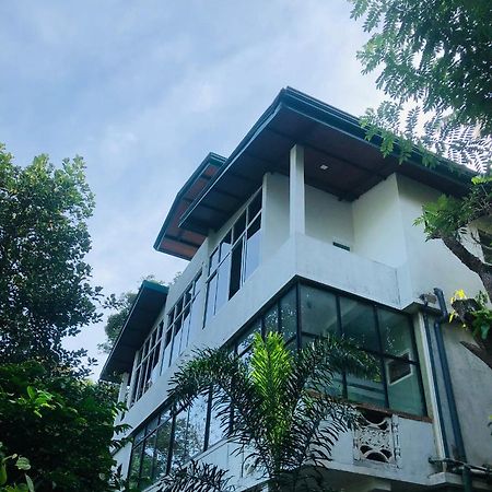 Kandy River Garden 외부 사진